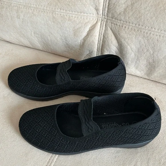NEW Mary Jane Black Knit Woven Stylish, Comfort Platform Slip-on | Foam Insole - Picture 5 of 12